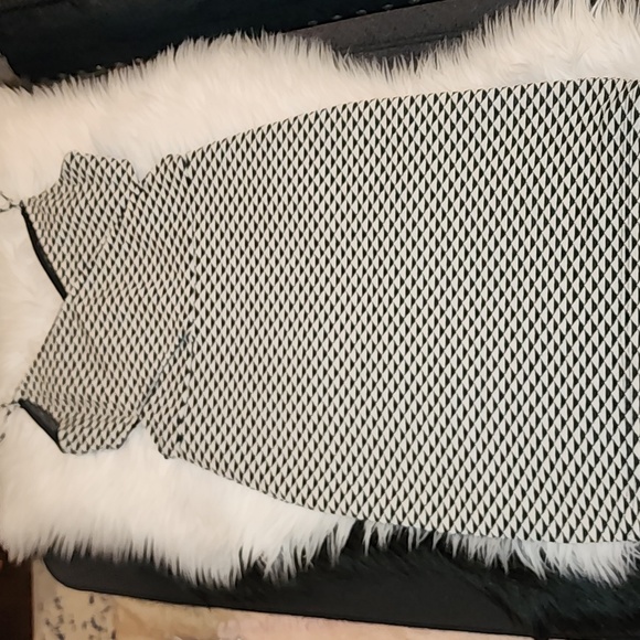 H&M Black & White Spaghetti Strap Slip On Dress, Pre-loved in EC, Size Small - Picture 6 of 8